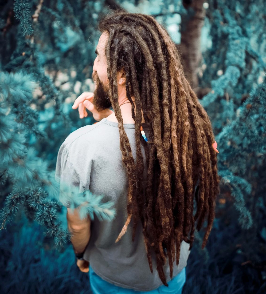 Image of a guy with dreads
