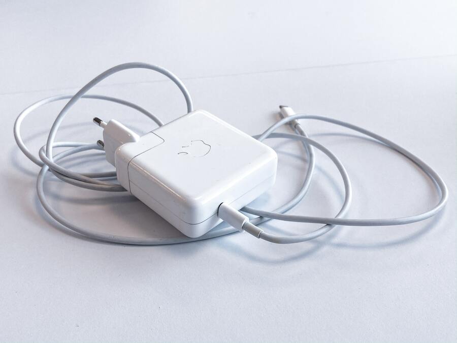 Apple's Type C supported Laptop charger