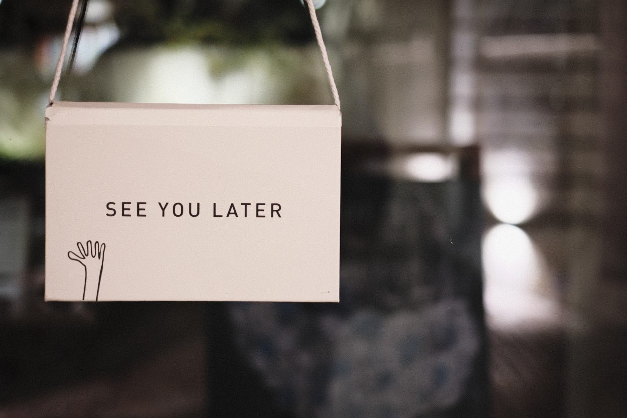 a bag that says see you later