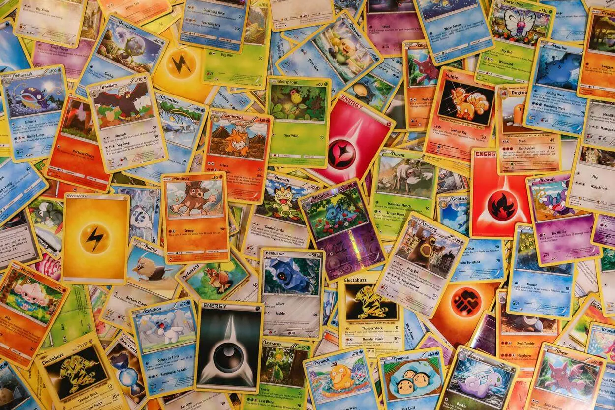 Pokémon card trading 