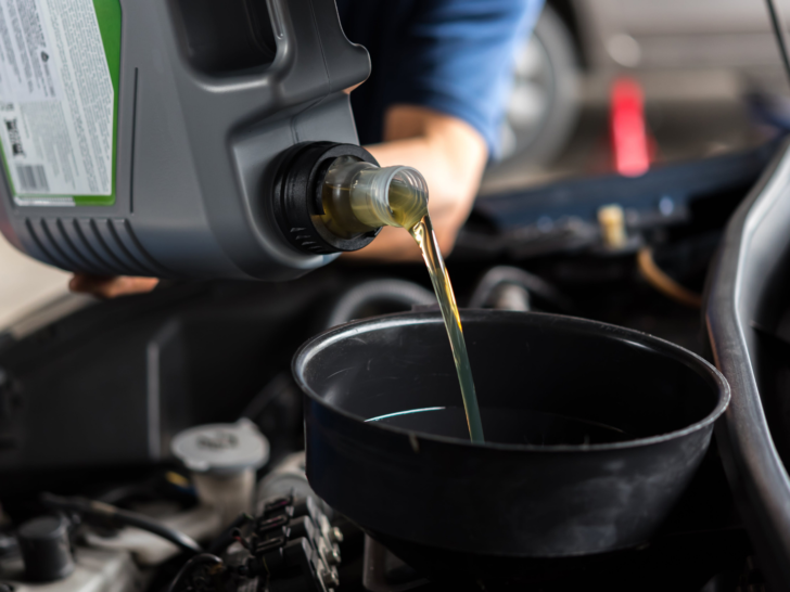 5W 30 Oil VS 10W 30 Oil: Facts You Should Know