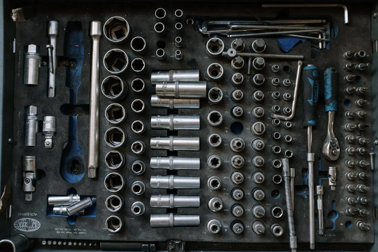 An image displaying different types of wrench.