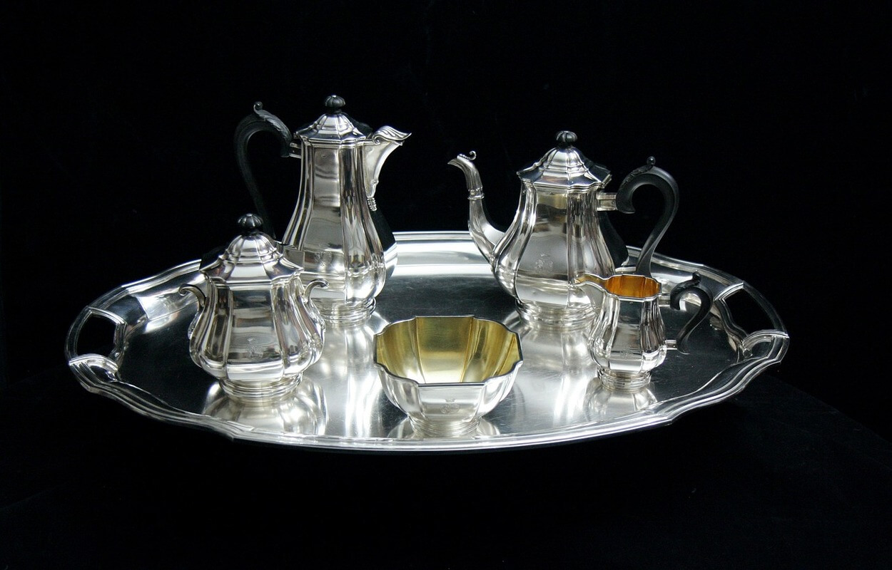 An image of some silver ware.
