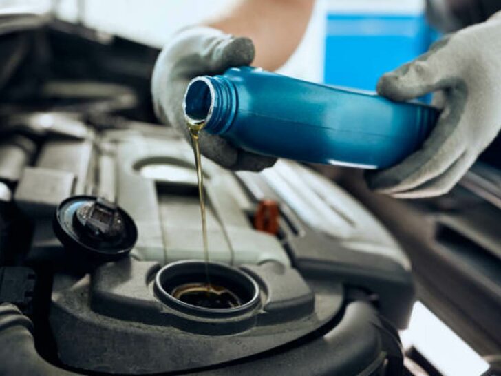 What Is The Difference Between 5W-30 And 10W-30 Engine Oil? (Auto Repair Works)