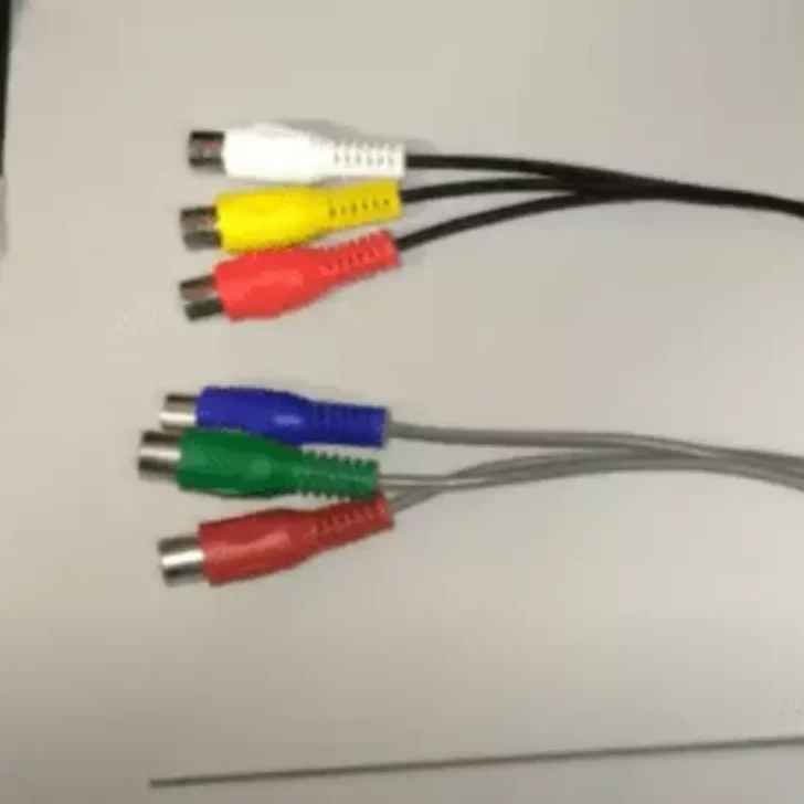 What Difference Between Red/Yellow/White And Red/Green/Blue RCA Cables? – All Differences