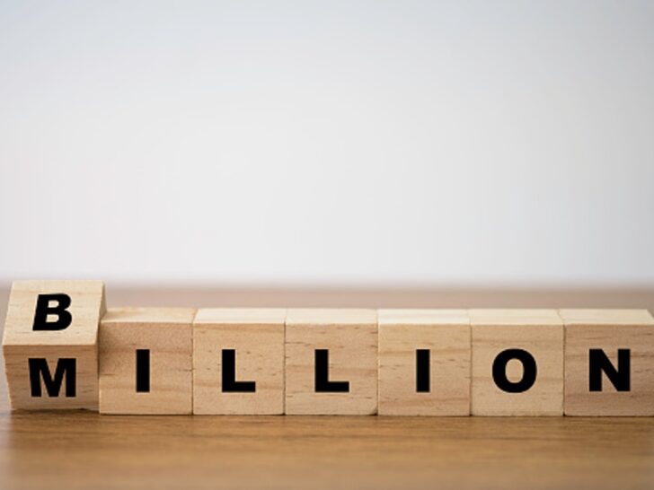What’s An Easy Way To Show The Difference Between A Million And A Billion? (Explored)