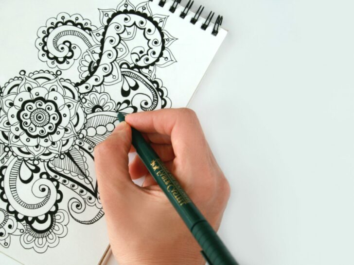 What Is The Difference Between A Doodle And A Mandala? (Answered)
