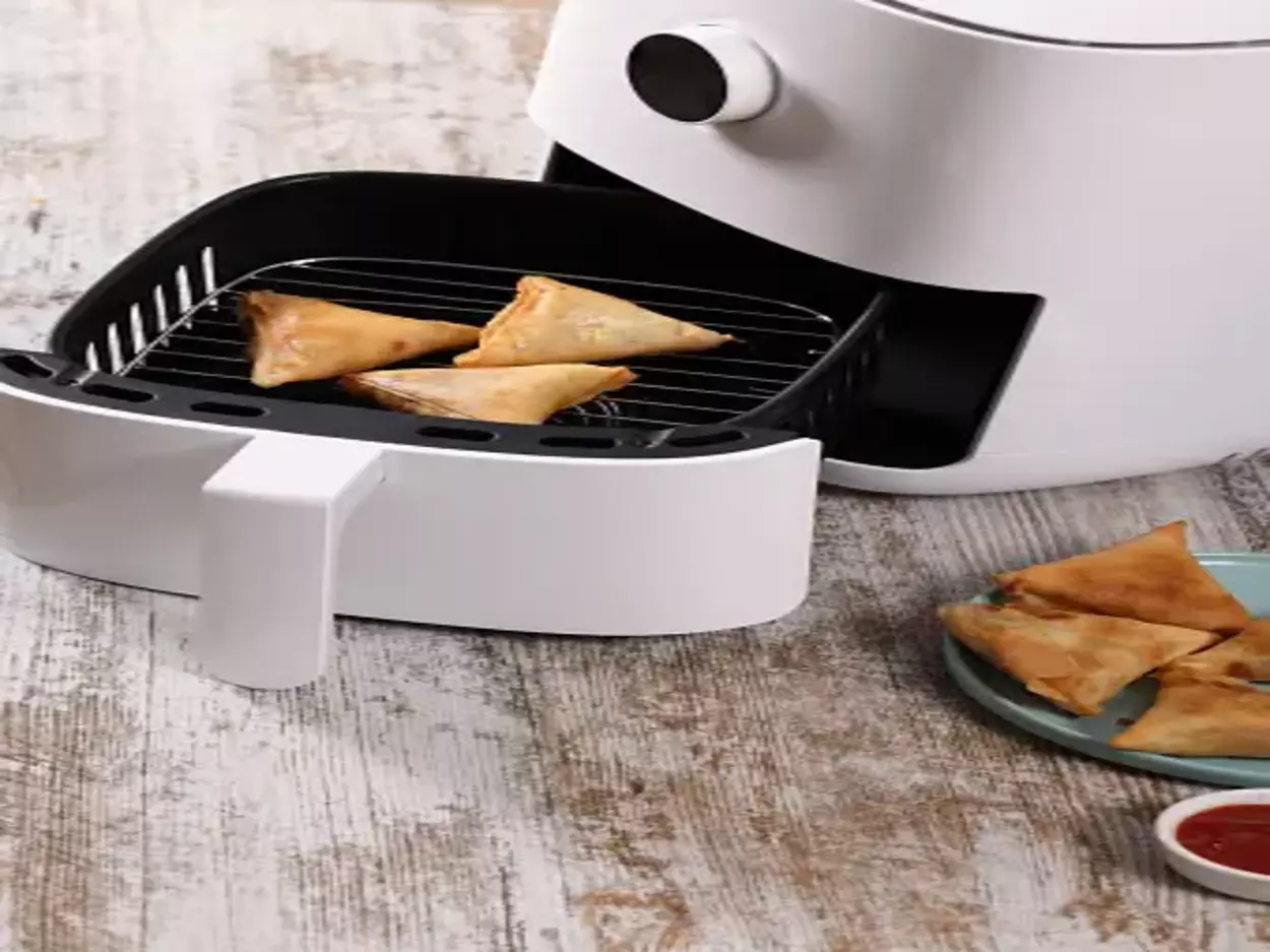 An air fryer used for making fried items