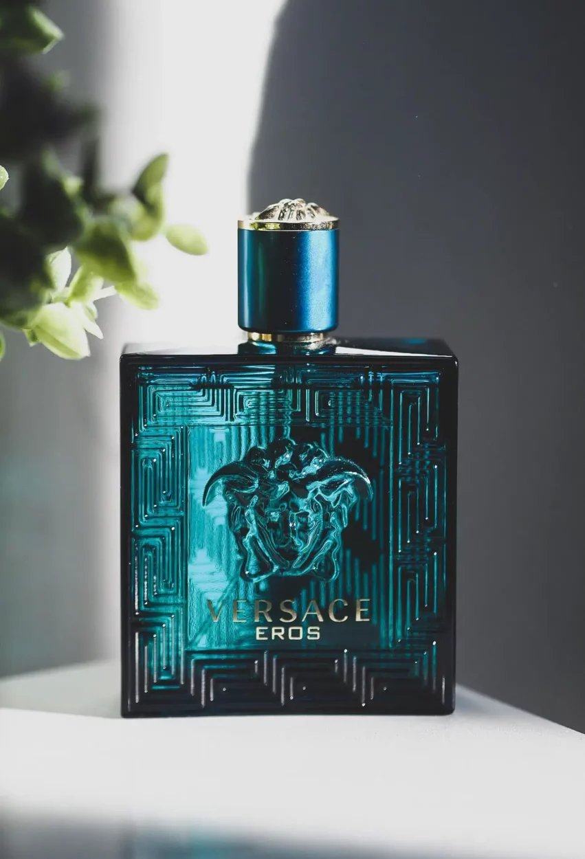Versace bright perfume